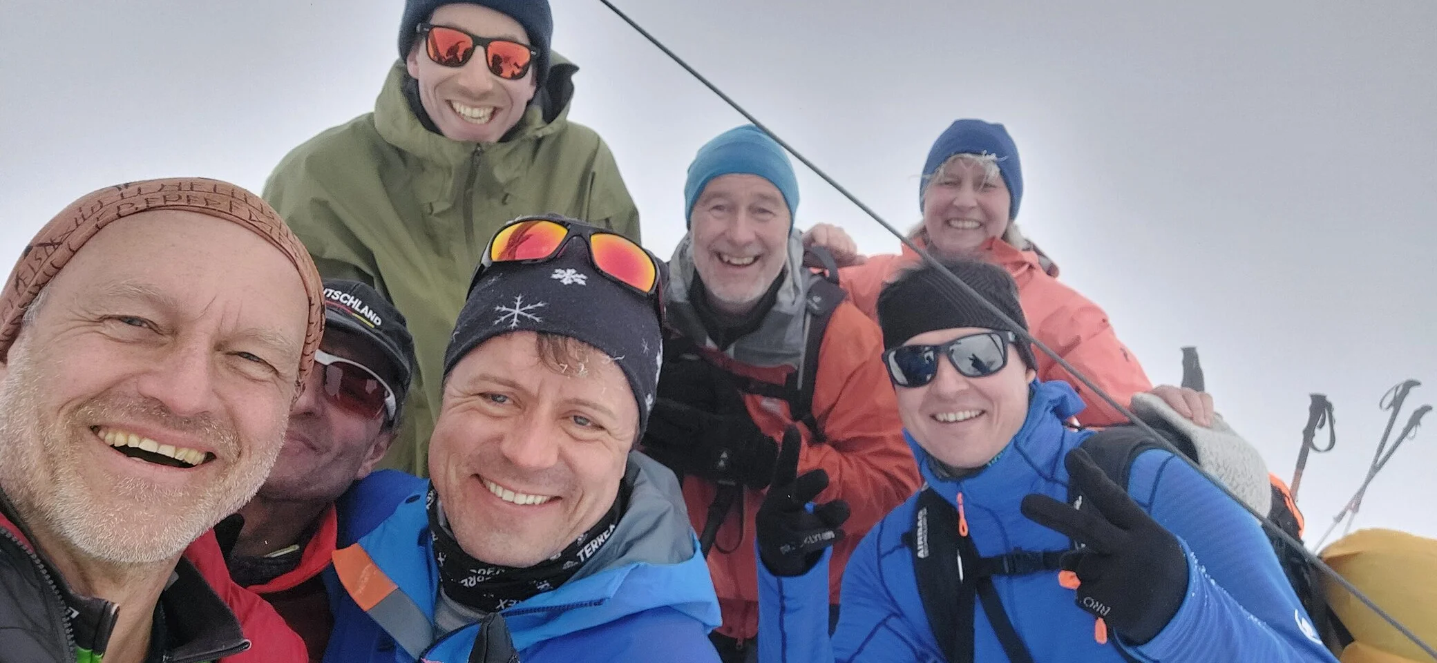 Gruppenfoto Pallspitze (2389m) | © DAV Sektion Altdorf - Bergsteigergruppe - Jan Kürschner Gruppenfoto Pallspitze (2389m) | © DAV Sektion Altdorf - Bergsteigergruppe - Jan Kürschner